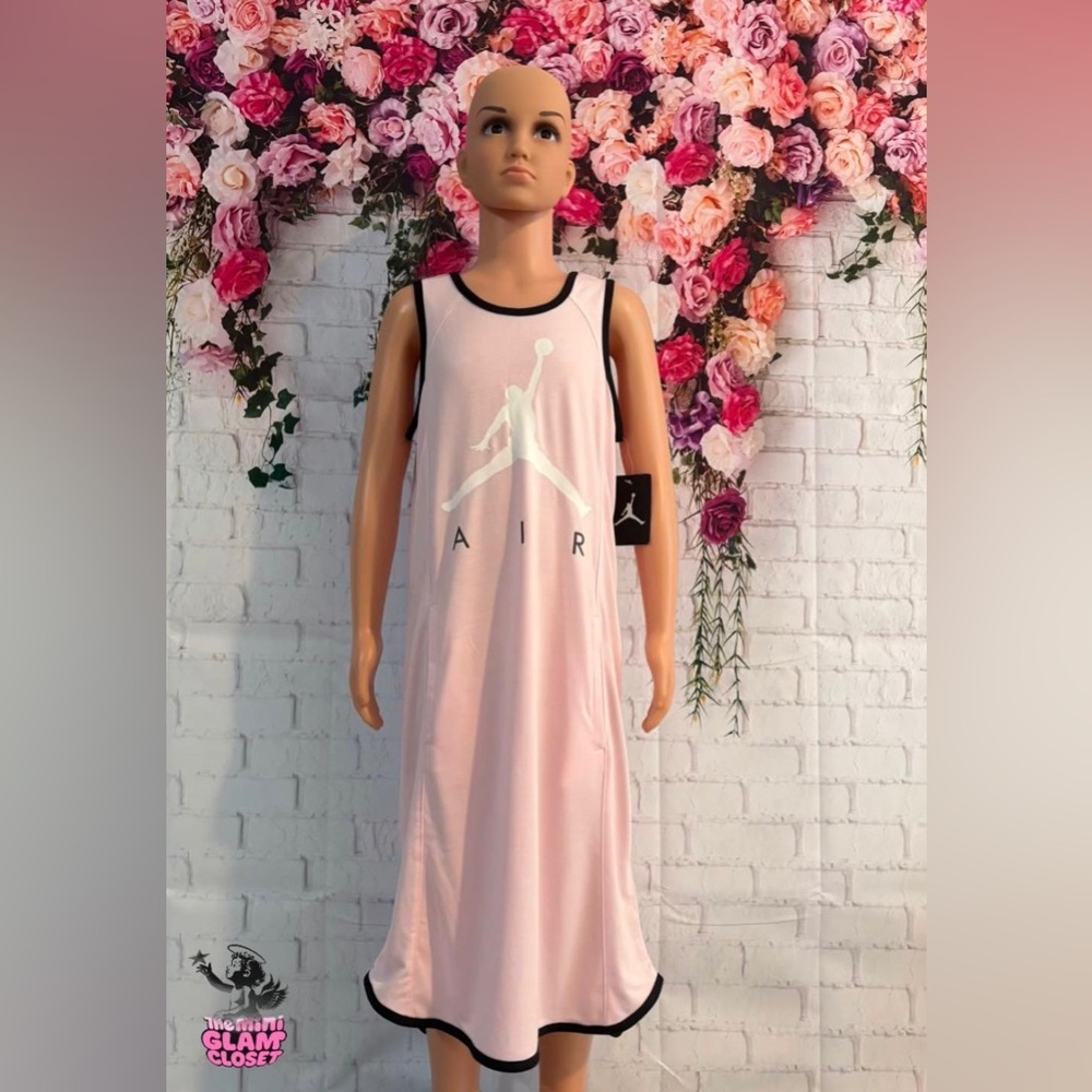 Kids Pink Air Jordon dress with Black Trim✨🎀